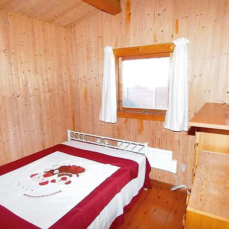 Four-bedroom Holiday Bregnebjergvej 07 Holiday home Hojby